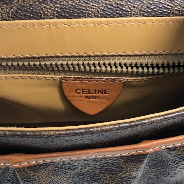 CELINE セリーヌ マカダム ショルダーバッグ ブラウン ブラゾン型押し フロントバックル PVC レザー ミニバッグ vintage ヴィンテージ オールド zzu5ya