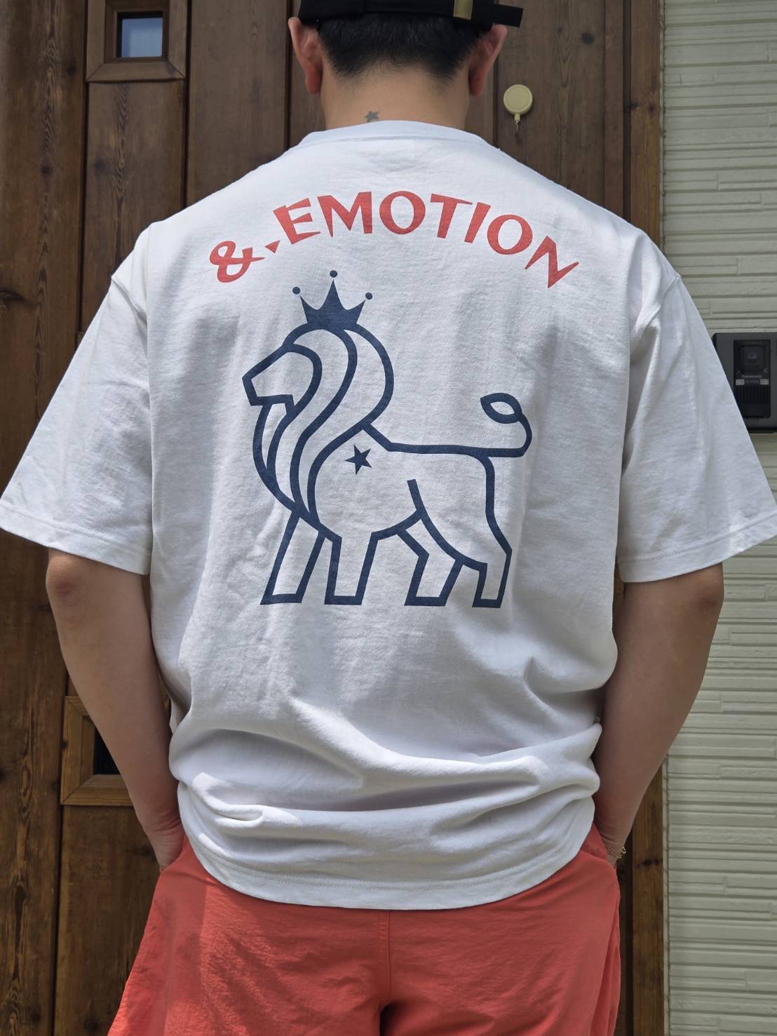 オーバーサイズTシャツ &/Eライオン(ネイビー)ロゴ | ＆. EMOTION