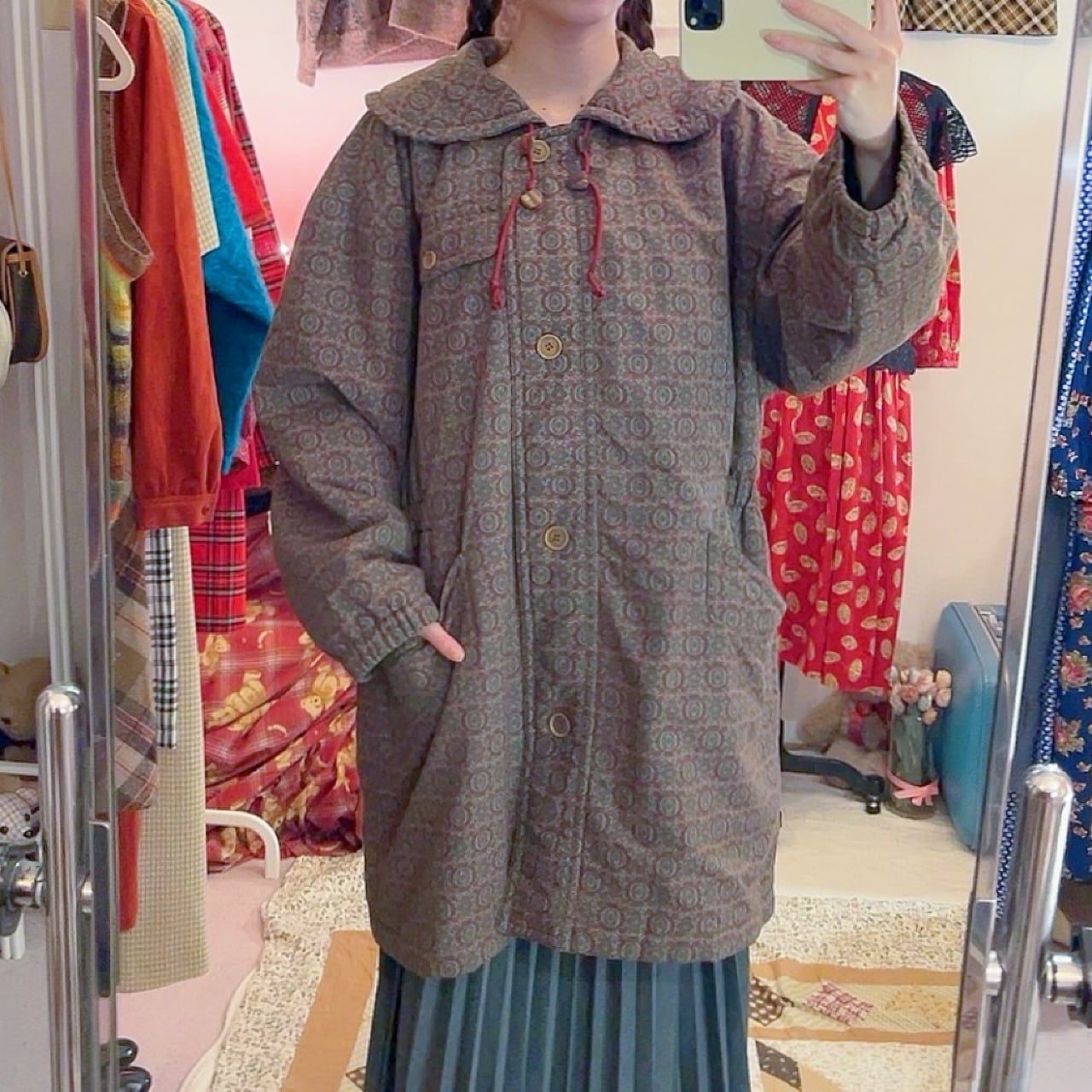 round collar geometric drawstring coat