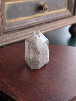 千層・山入ガーデンクォーツ (ルチル入り) ⭓ タワー ⭔ ブラジル・ミナスジェライス州産