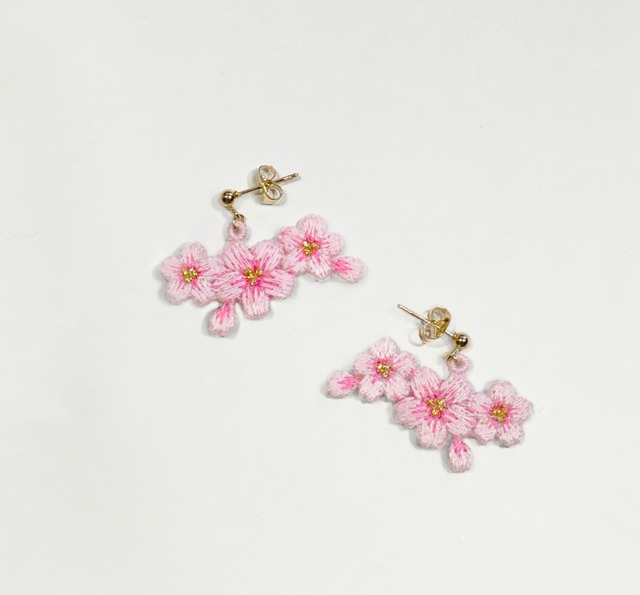 sakura earrings [ 4月 - 誕生花シリーズ ]