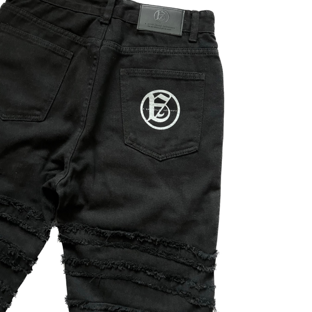 A GOOD BAD INFLUENCE - DISTRESSED LINE DENIM JEAN (BK) | A GOOD  