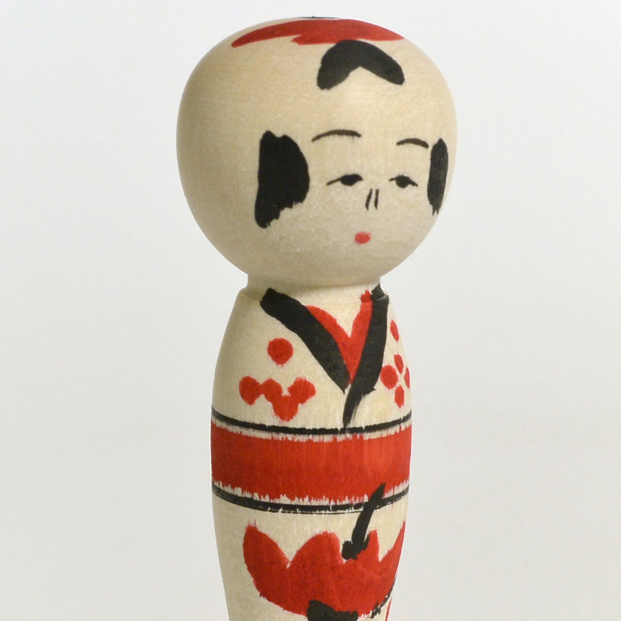 伝統こけし 約2.5寸 約7.5cm 鈴木敬 工人（作並系）#0370 | コケシア