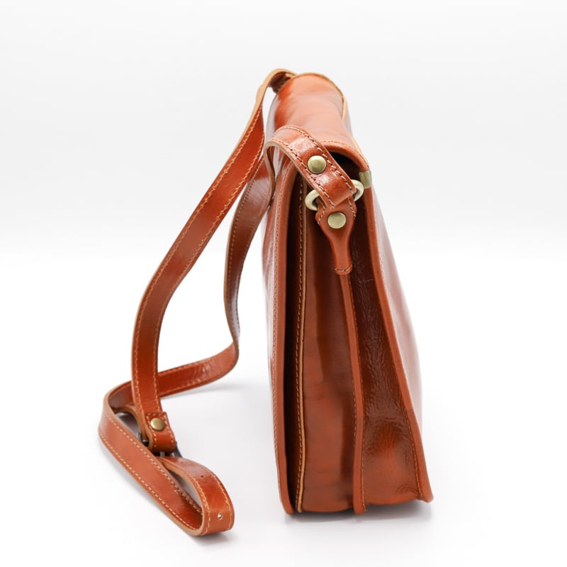 ナリータ イタリアンレザー ショルダーバッグ ナリータ イタリアンレザー ショルダーバッグ