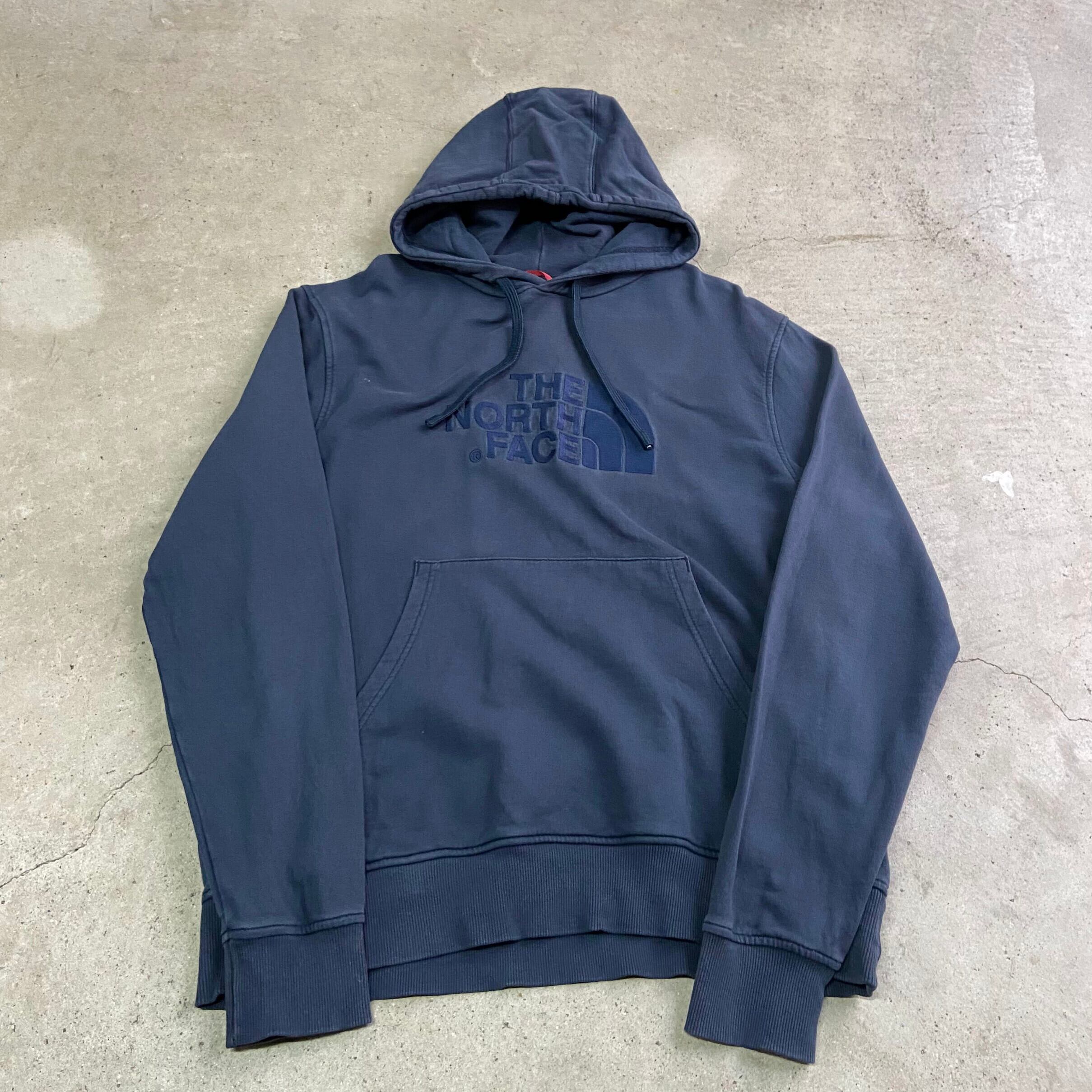 The North Face ザ ノースフェイス ロゴ刺繡 プルオーバー スウェットパーカー メンズl 古着 ネイビー 紺色 パーカー Cave 古着屋 公式 古着通販サイト The North Face ザ ノースフェイス ロゴ刺繡 プルオーバー スウェットパーカー メンズl 古着 ネイビー 紺色 パーカー Cave 古着屋 公式 古着通販サイト