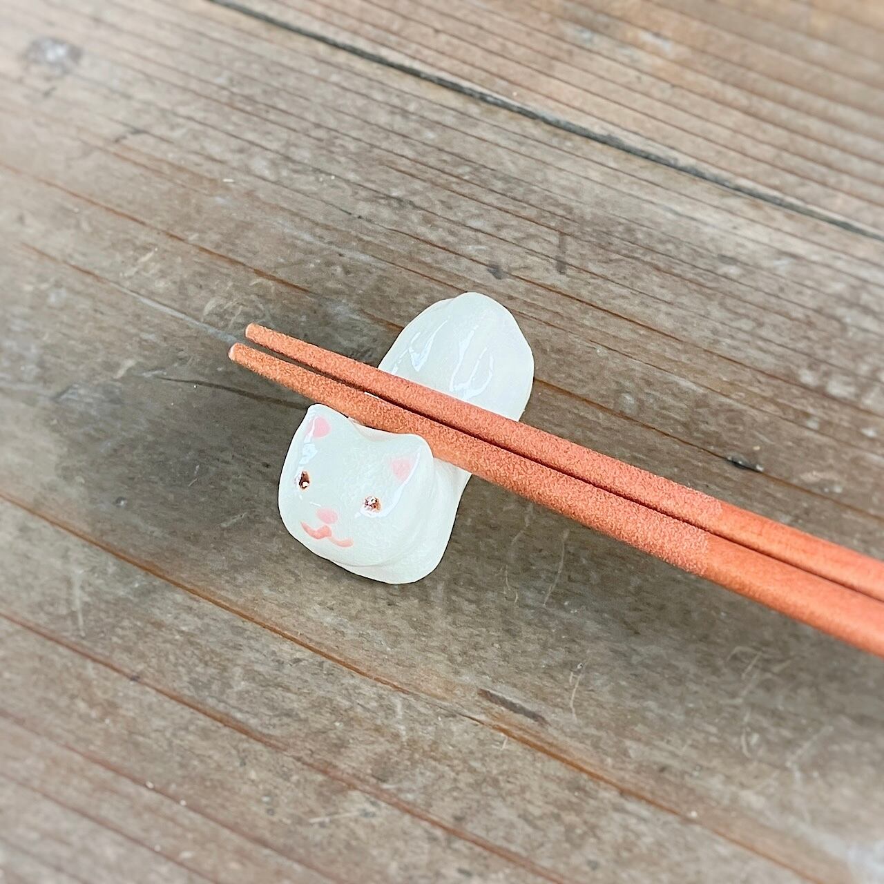 ねこ箸置き（立体）　シロ
