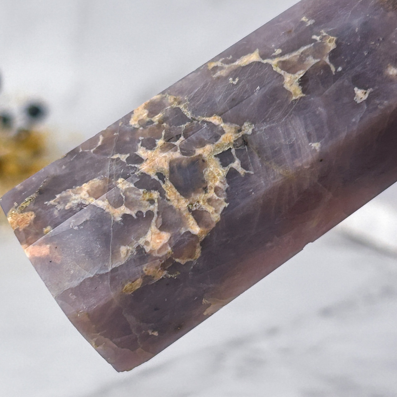 ラベンダーローズクォーツ