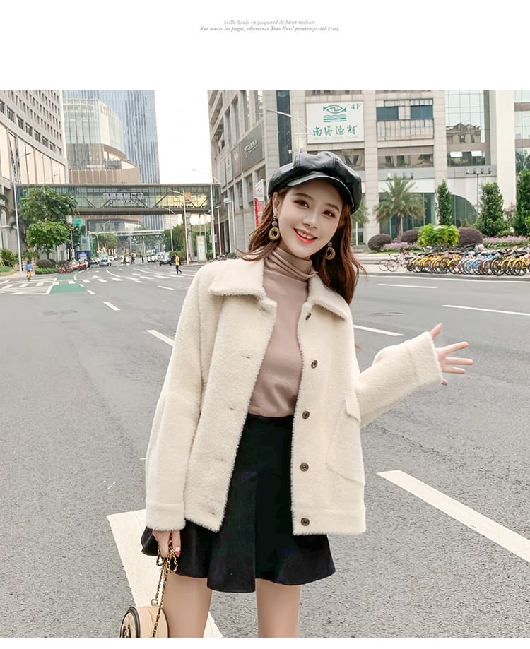 トムフォード クリーム色 まくる ダブルブレスト カジュアルスーツ 