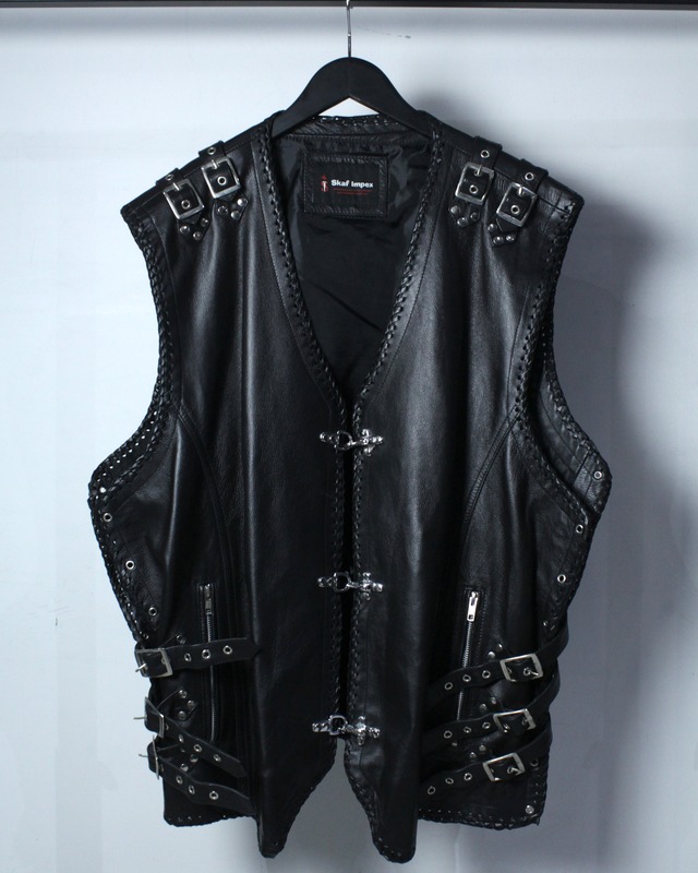 【Caka BLACK】Various Gimmick Vintage Loose Leather Vest