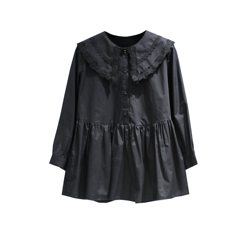 Black collar lace blouse