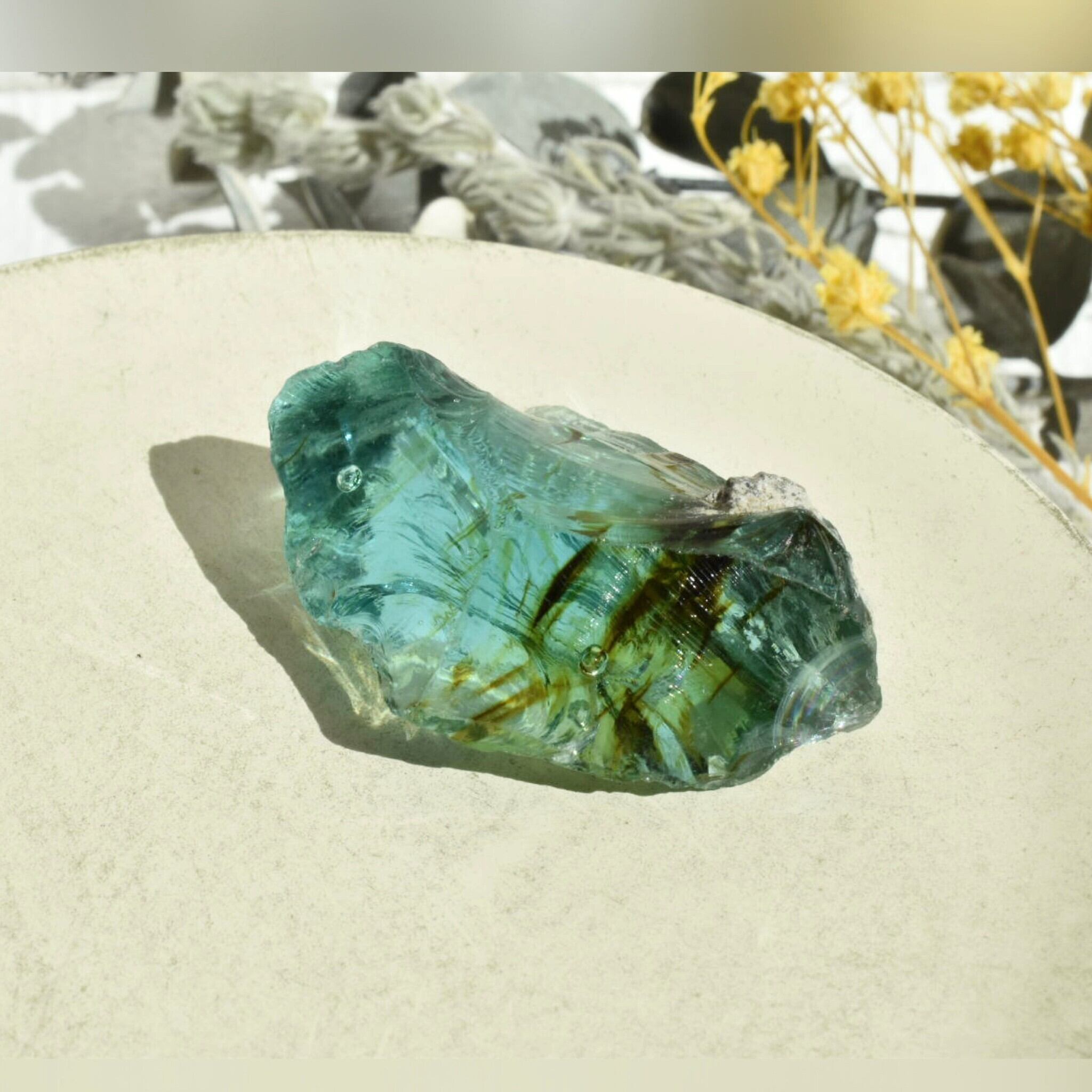 インドネシア産 アンダラクリスタル 原石 アクアブルー&コーヒーブラウン バイカラー 母岩付き