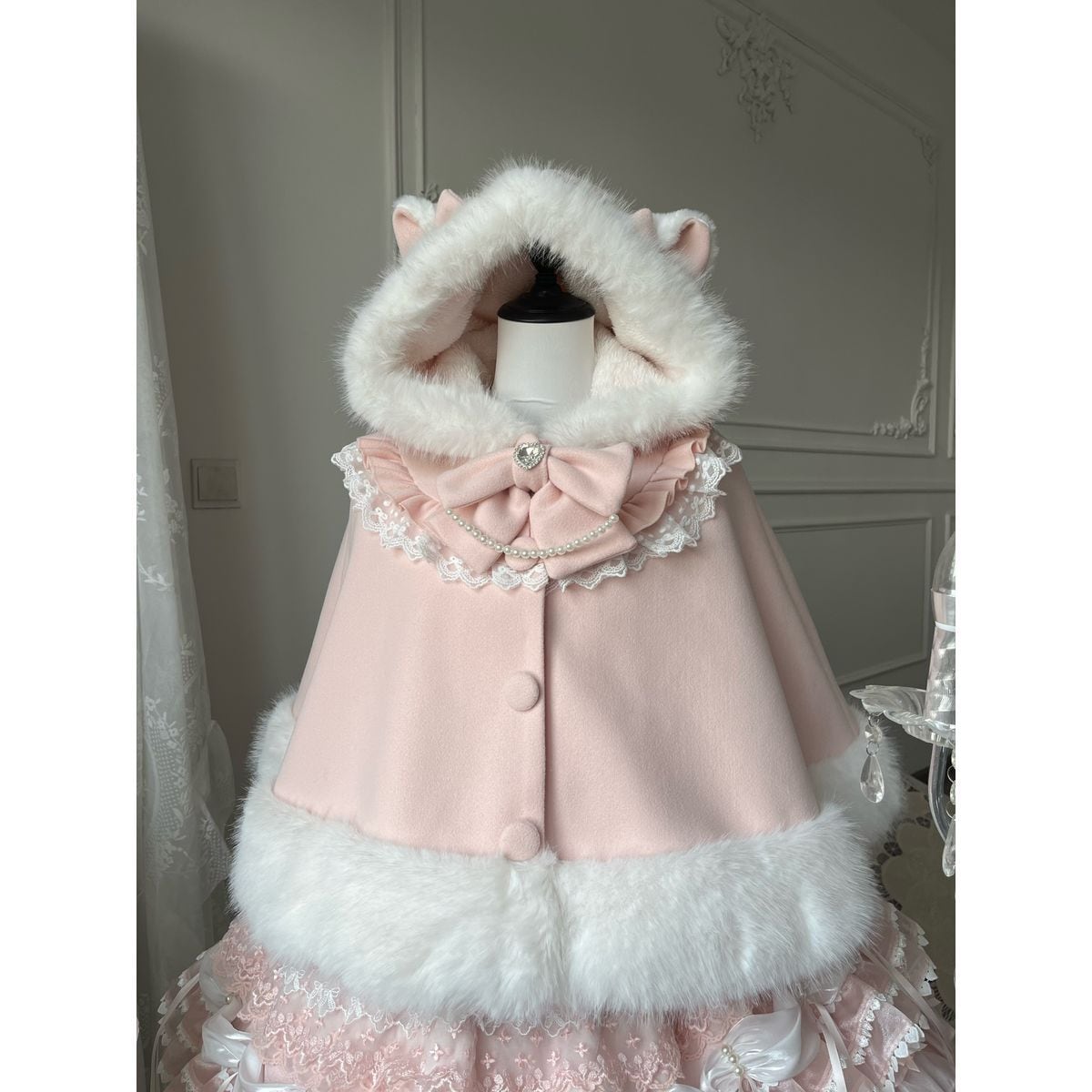 プトマヨ　猫耳コート 猫耳ロリータボアケープコート | Maiden's Rêve