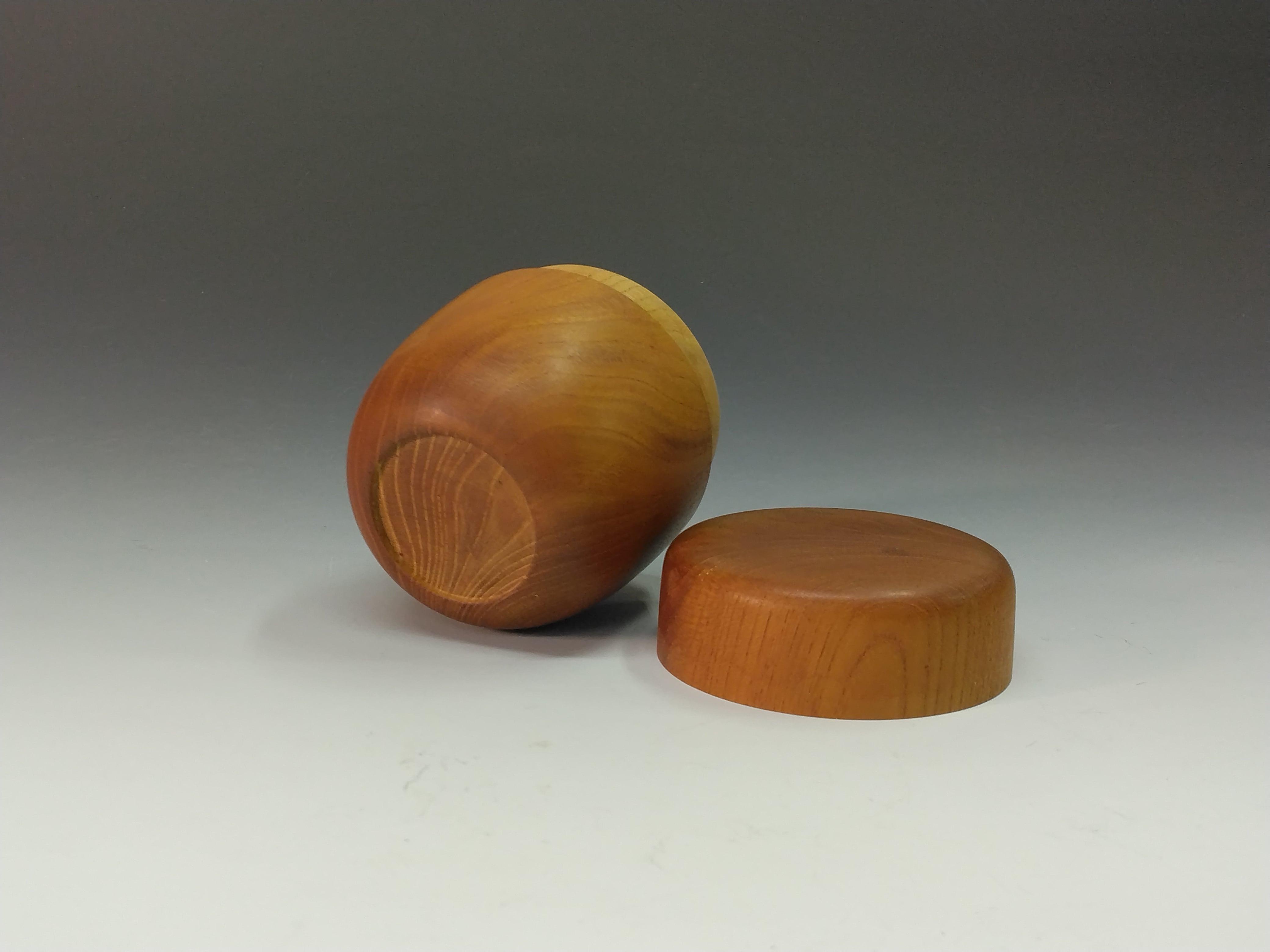 現代工芸作家 大樋楽太郎｜Ohi Rakutaro ( 石川, 昭和期) 黒楽 茶碗 欅