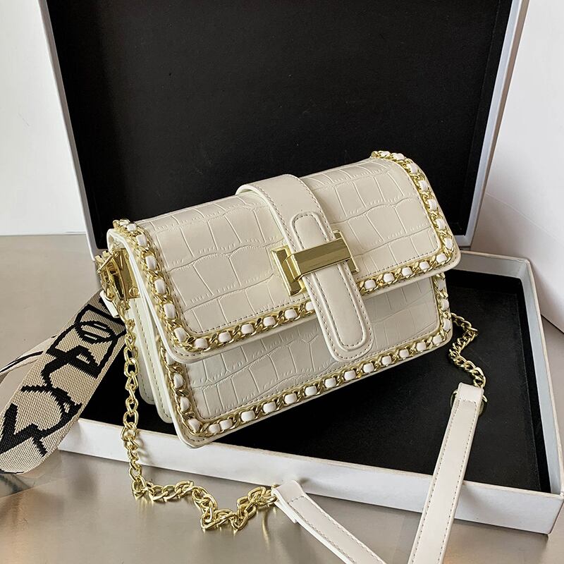 センスの人気の小さなバッグ女性2020新しいトレンディなファッションレトロチェーンメッセンジャーバッグネット赤テクスチャ小さな正方形のバッグ Tiancai_Wing_Bag6861407