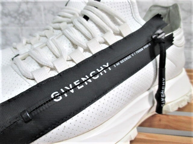 GIVENCHY ジバンシィ ジバンシー スニーカー スペクトル ローランナー