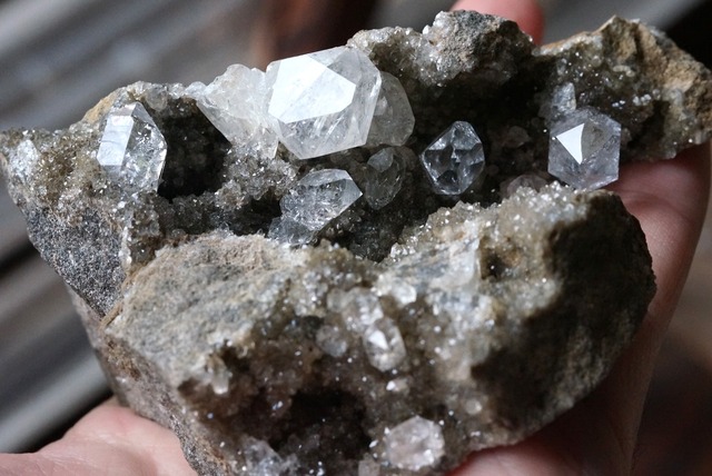 ハーキマーダイヤモンド 1　Herkimer Diamond