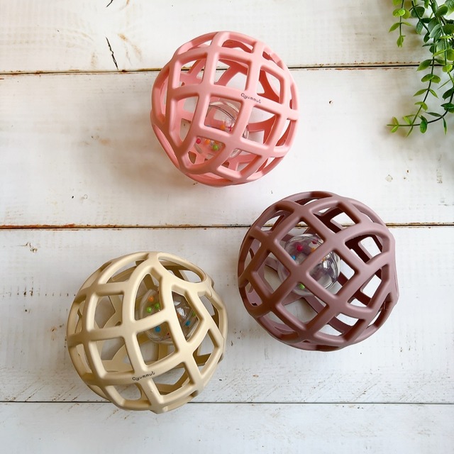 cyummut | RATTLE ラトル ミニボール入り シリコンボール ベビーボール オーボール くすみカラー キュムット