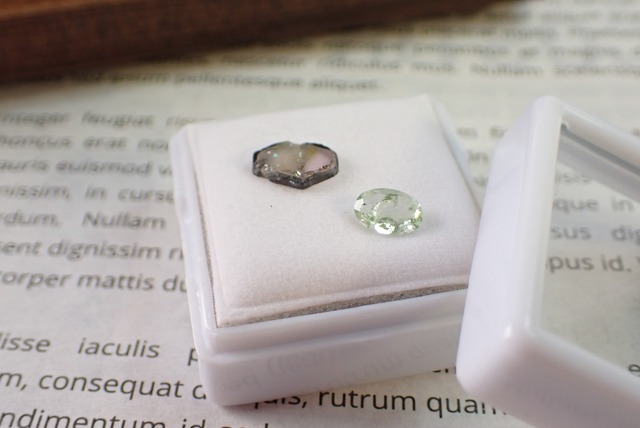 【原石セット】トルマリン/スライストルマリン 0.36ct/0.60ct 　[C2‐360]