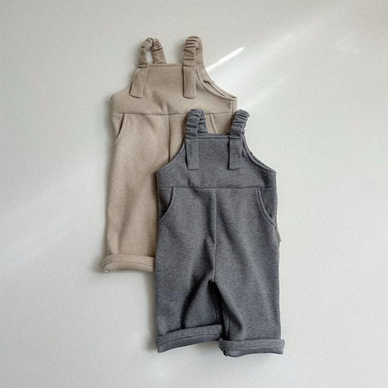 〖取寄〗韓国子供服 / 26winter / minirobe / クッキーオーバーオール / キッズ *S~L*