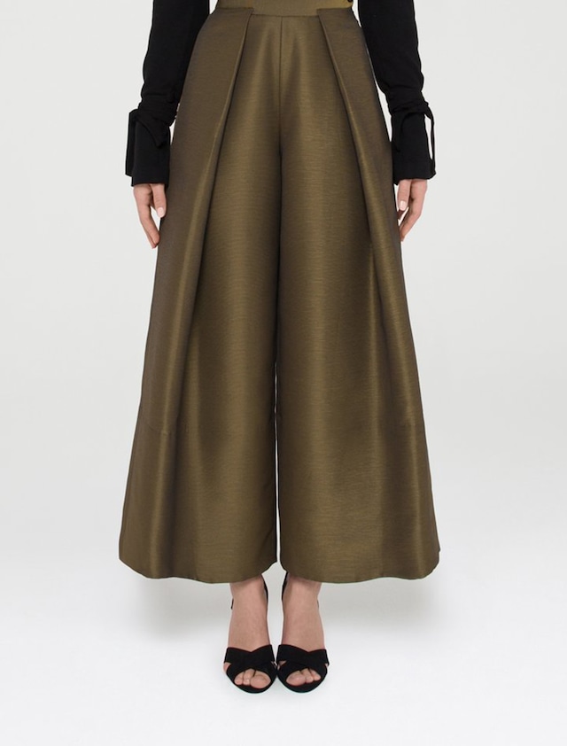 Wool Crepe Cropped Pants