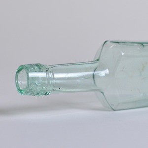 Bottle / ボトル〈花瓶 / フラワーベース / 一輪挿し〉SB2012-009