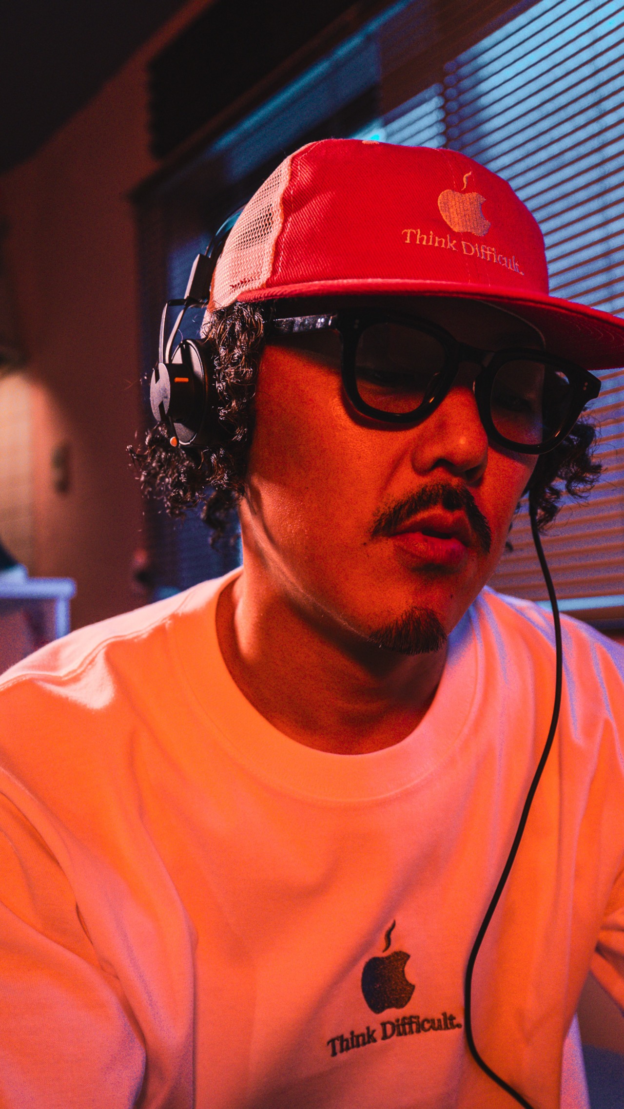 Think Difficult T-Shirt [WHITE]