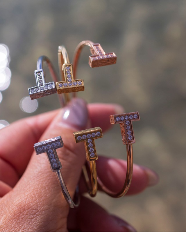 T-bar bangle