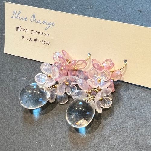 フラワードロップピアス