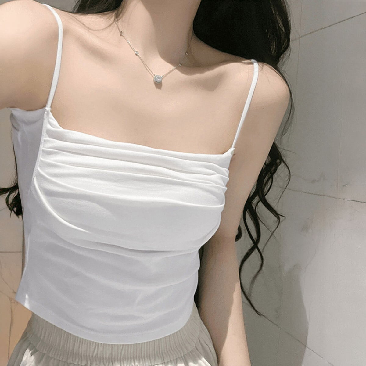 カップ付き キャミソール ギャザー レディース 春夏 韓国 インナー きれいめ 大人 カジュアル おしゃれ シンプル ストレッチ 伸縮性 ブラキャミ ノンワイヤー 薄手 大人可愛い 大人女子