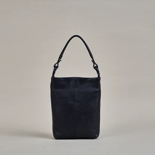 『問い合わせ商品』CORNELIAN TAURUS/CWS deformer bag co22fwcws010 BLACK