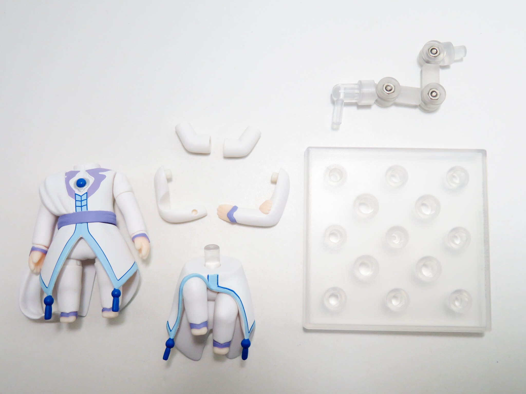 再入荷(Bランク)【2421】 月(ユエ) 体パーツ 戦闘服 ねんどろいど