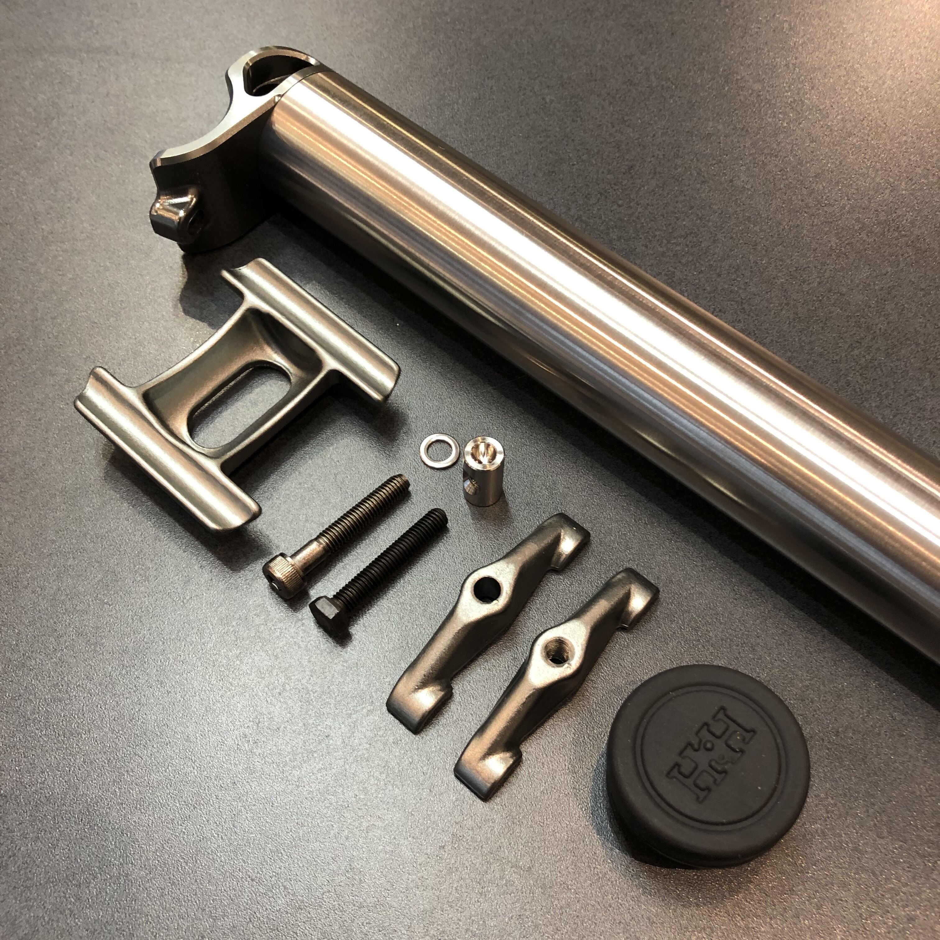 パーツ BROMPTON H&H Titanium Seat Post DC H&H Titanium Seat Post DC (チタンカラー) | Pay ID