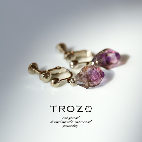 アメシスト (アメジスト) 鉱物原石 イヤリング 天然石 アクセサリー (No.3693)