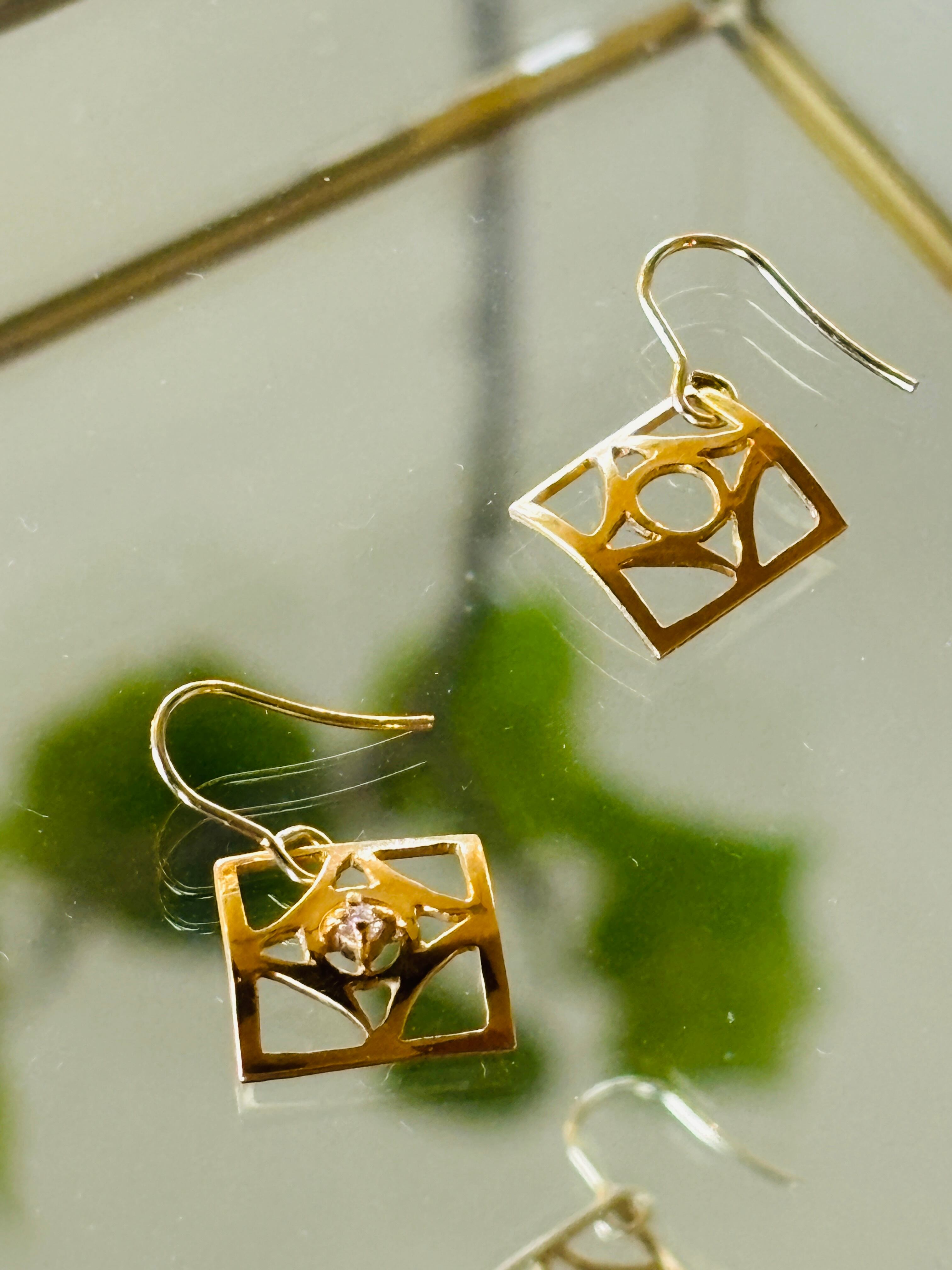 花ブロックピアス・KAFU