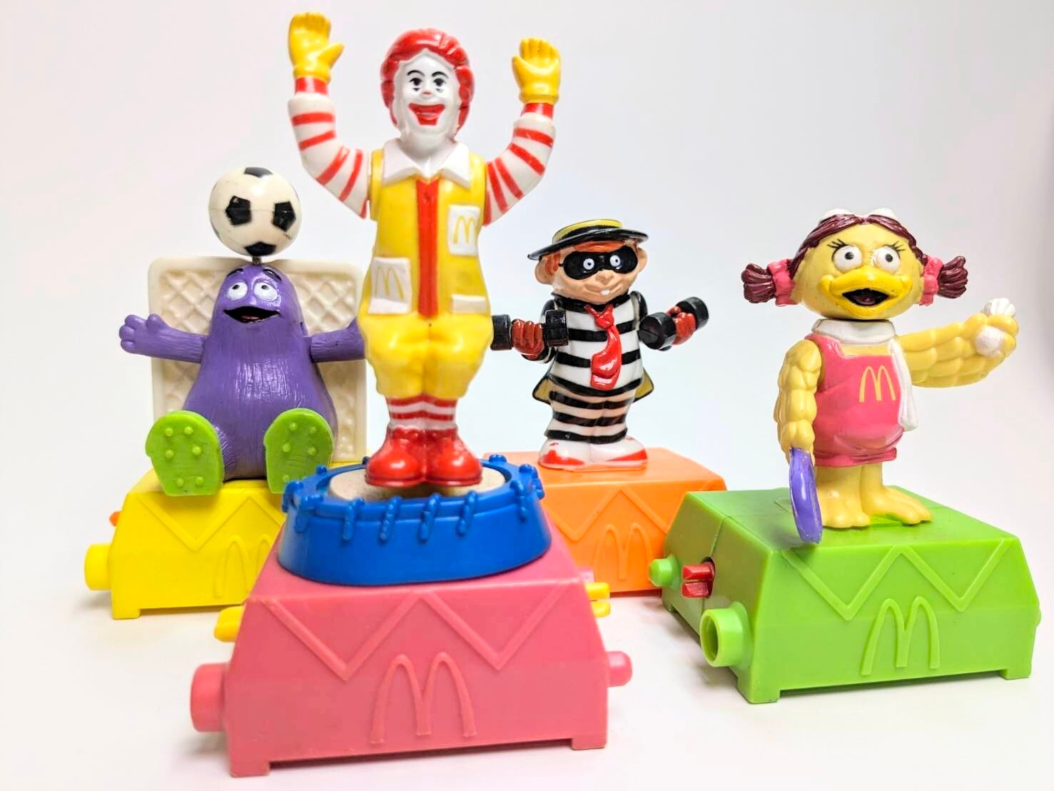 ☆VINTAGE JUNK☆ McDonald  1993年製 ヨーロッパ限定 【『Twisting Sports』シリーズ全4種類コンプリートセット 】〘VINTAGE ビンテージ〙  〚アメリカン雑貨 アメトイ〛