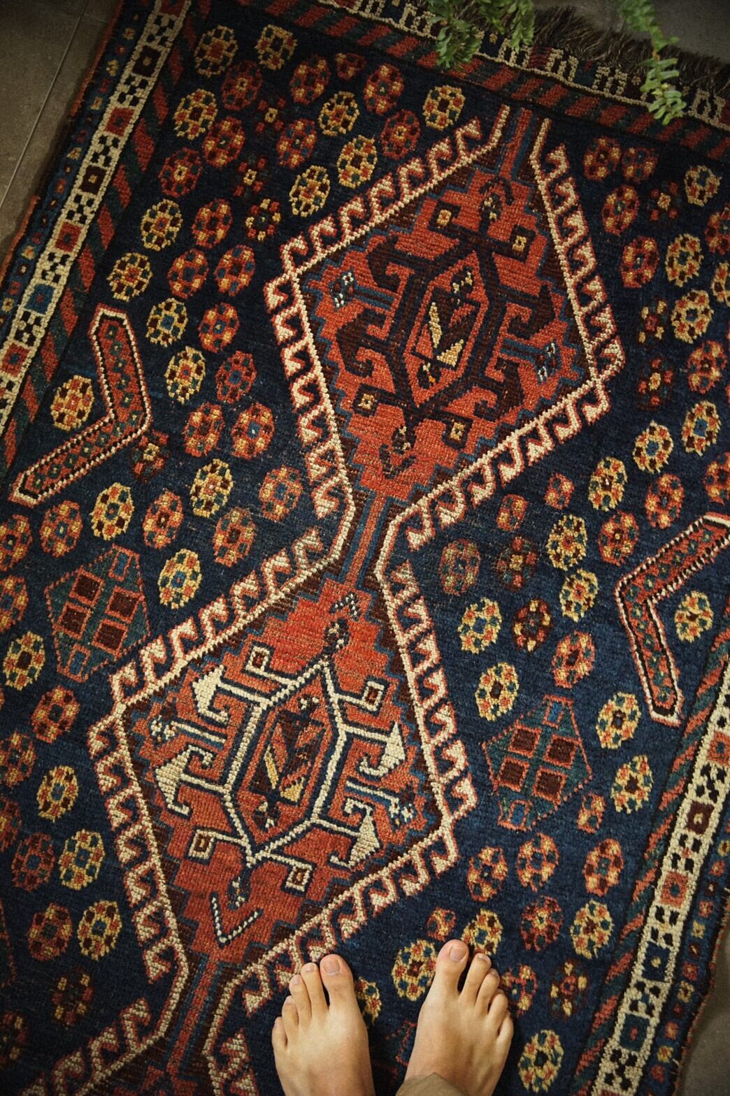 395-Semi antique Qashqai rug