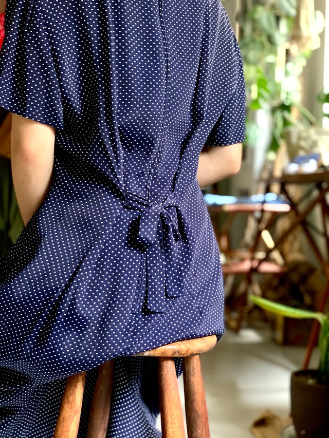 80’s old “s/s design one piece” “pin dot pattern” “100％ Rayon”