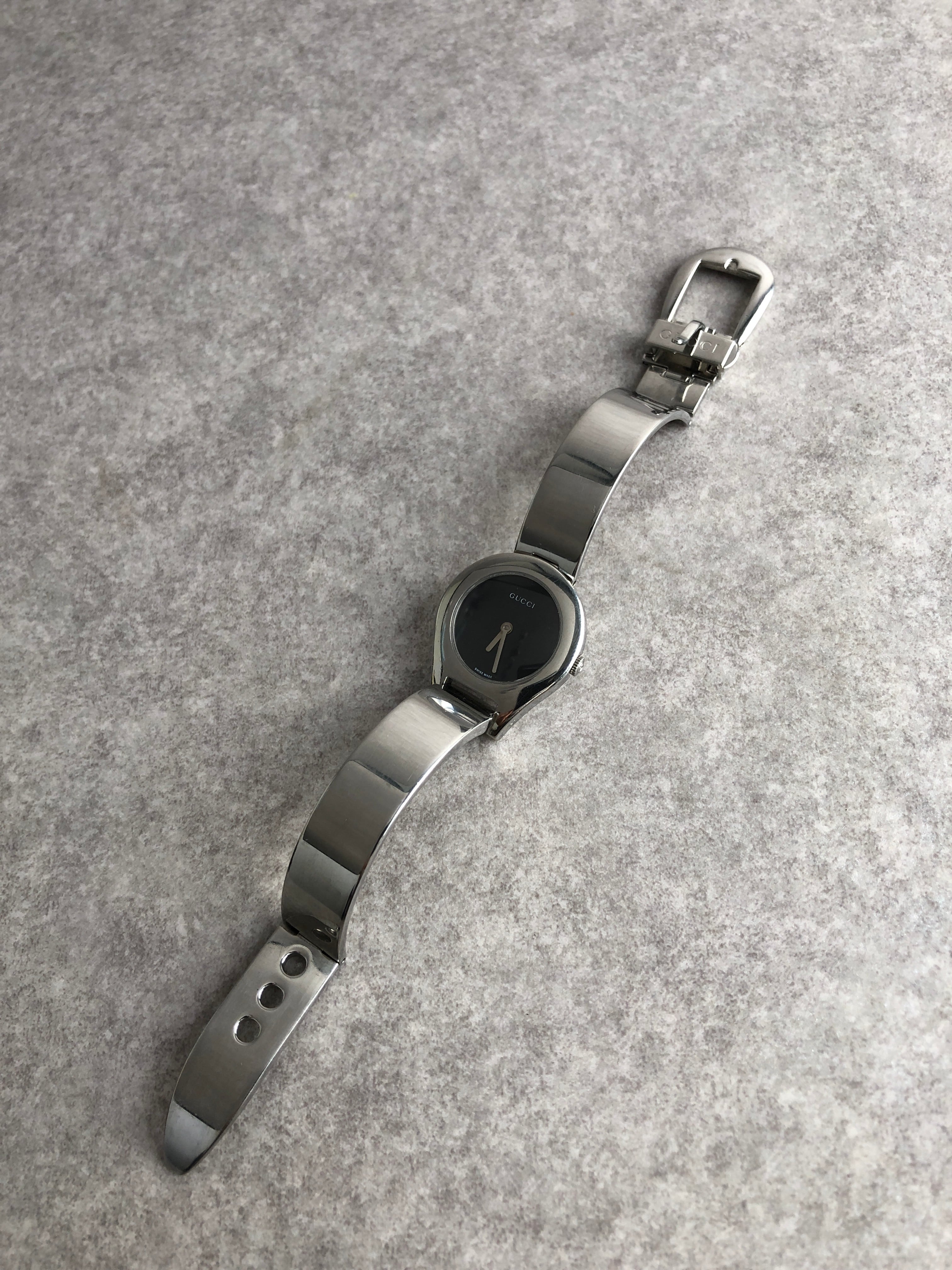 GUCCI グッチ 腕時計 シルバー ステンレススチール 6700L クウォーツ