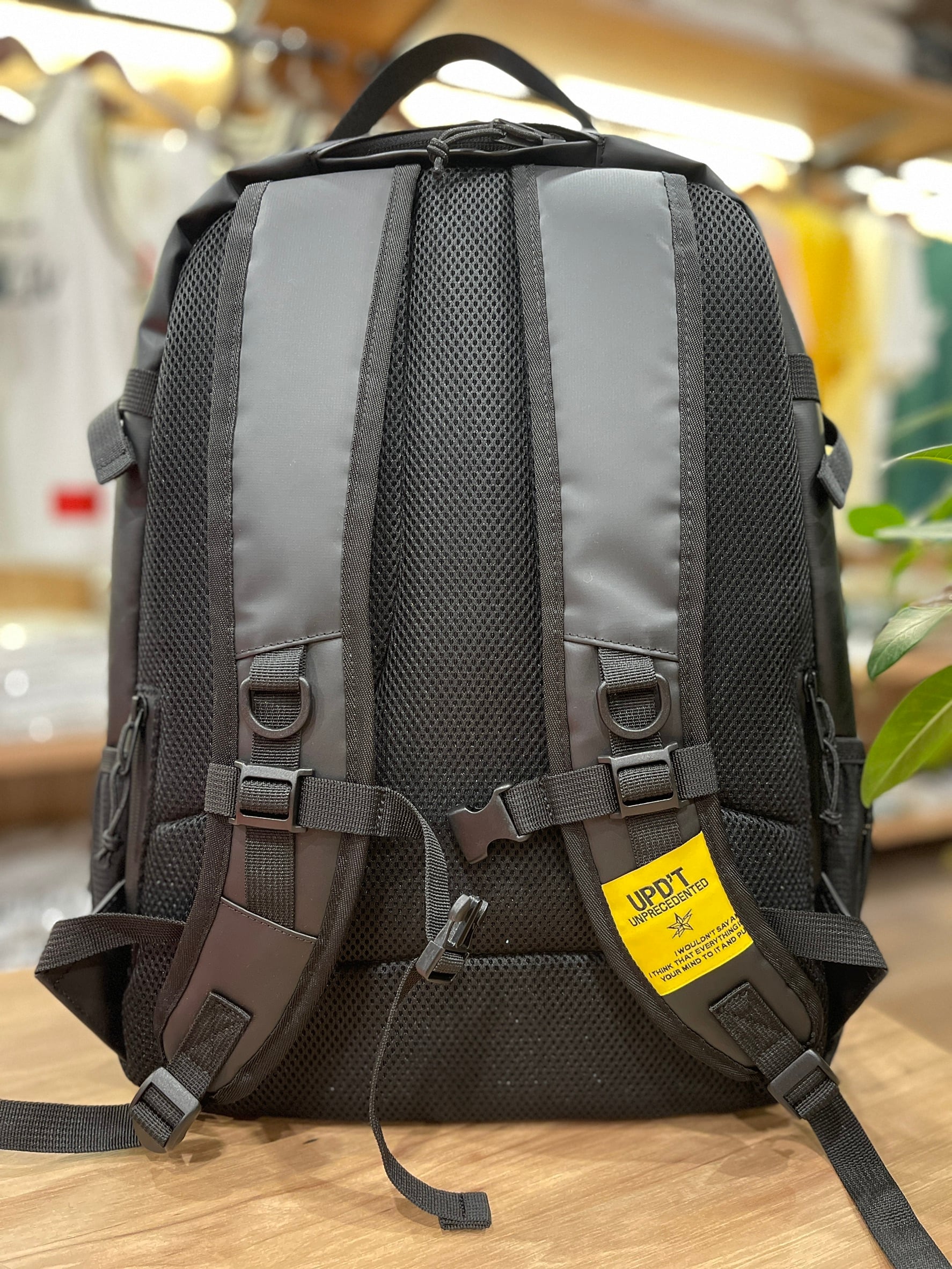UPD'T リュック　前作 BLACK✖︎White 武尊 UPD'T MULTIFUNCTION BACKPACK&POUCH | UPD'T-UNPRECEDENTED-