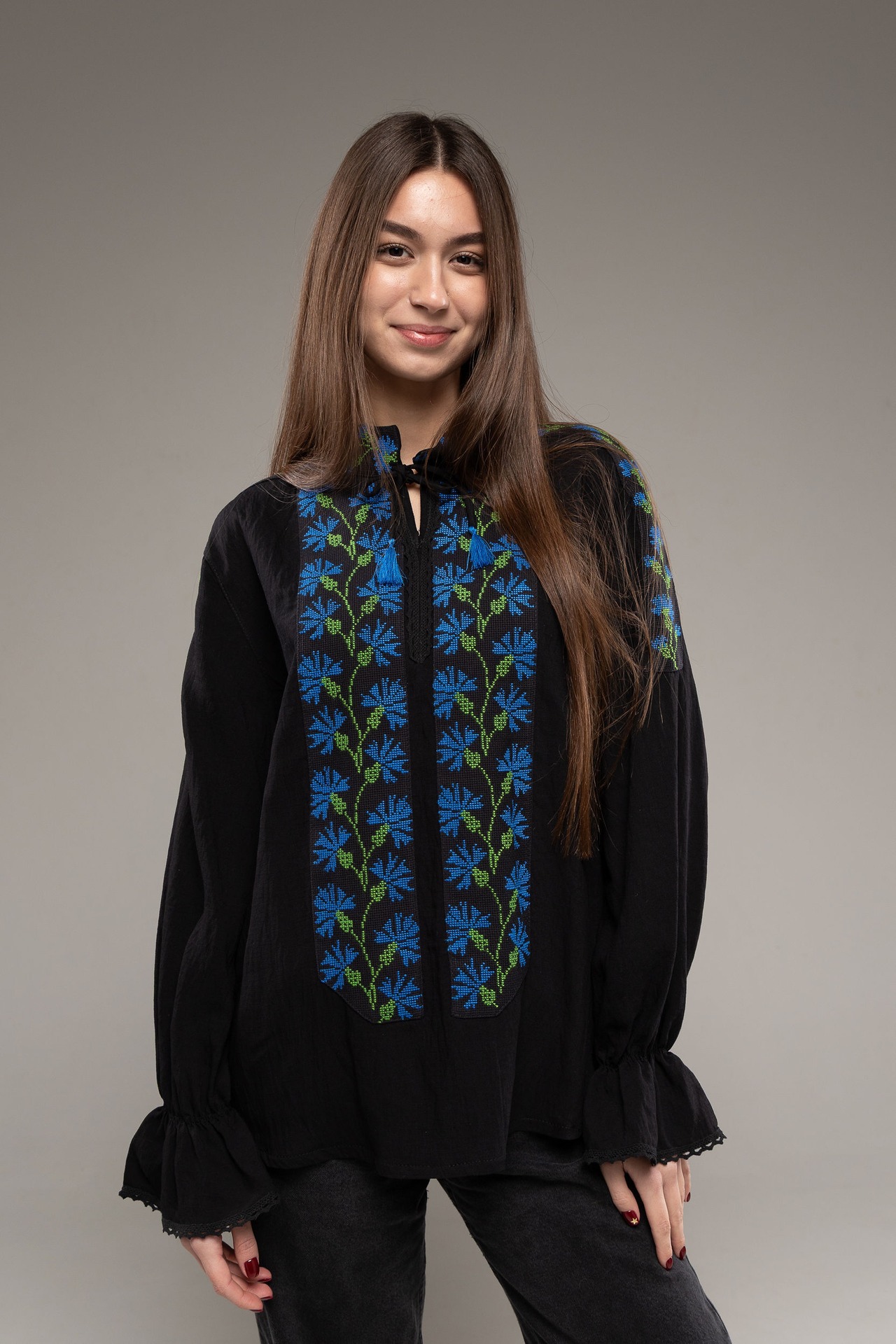 ウクライナ刺繍ヴィシヴァンカ　手刺繍　麻　レディース・フリーサイズ - 9