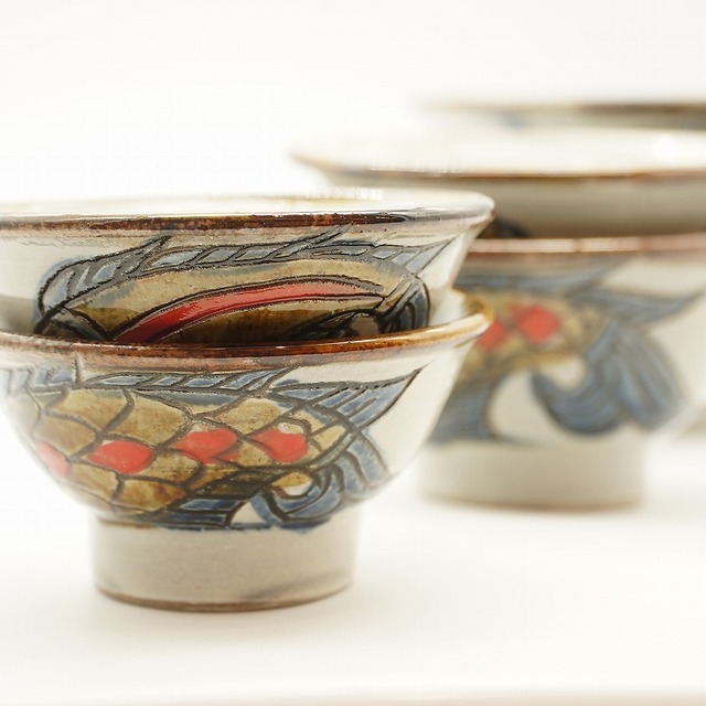 4寸マカイ　魚紋（重ね）【金城陶器秀陶房】　