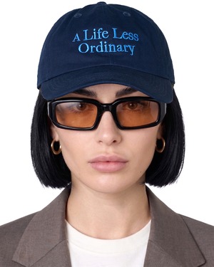 "A Life Less Ordinary" CAP〔NAVY / BLUE〕