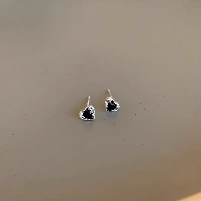Color Heart Pierce
