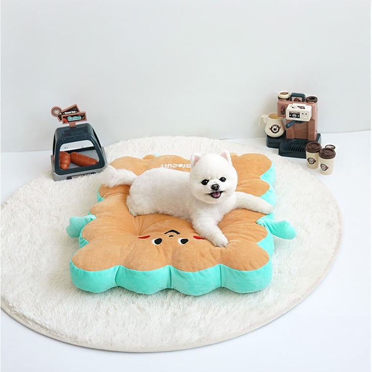 bakery cushion 2color / 犬用 ベッド ふんわり 冬 可愛い クッション 両面 ペットマット 猫用 韓国 ペット用品 小型犬 中型犬 ハウス 高級 犬 ペットベッド