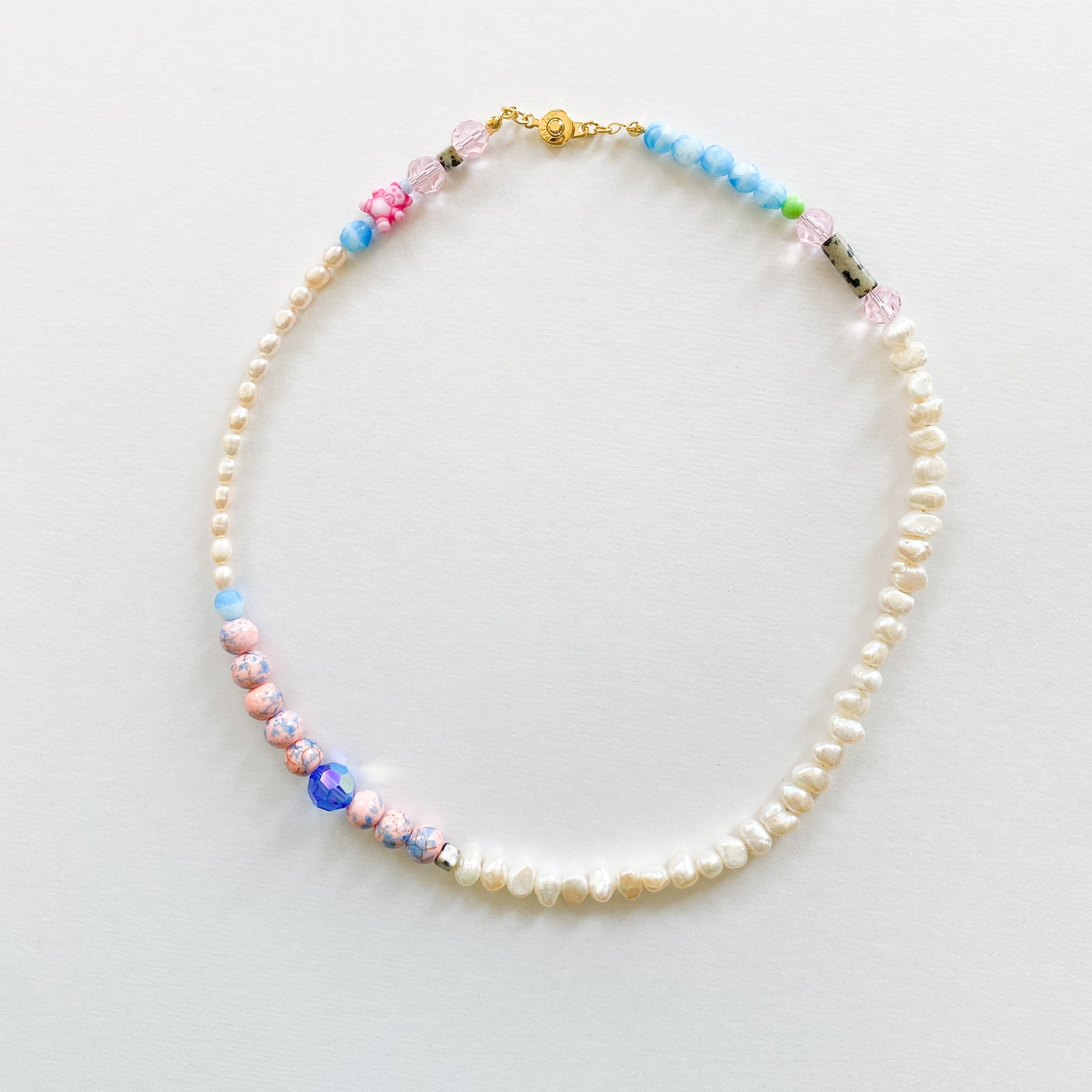 淡水パールとビーズのネックレス