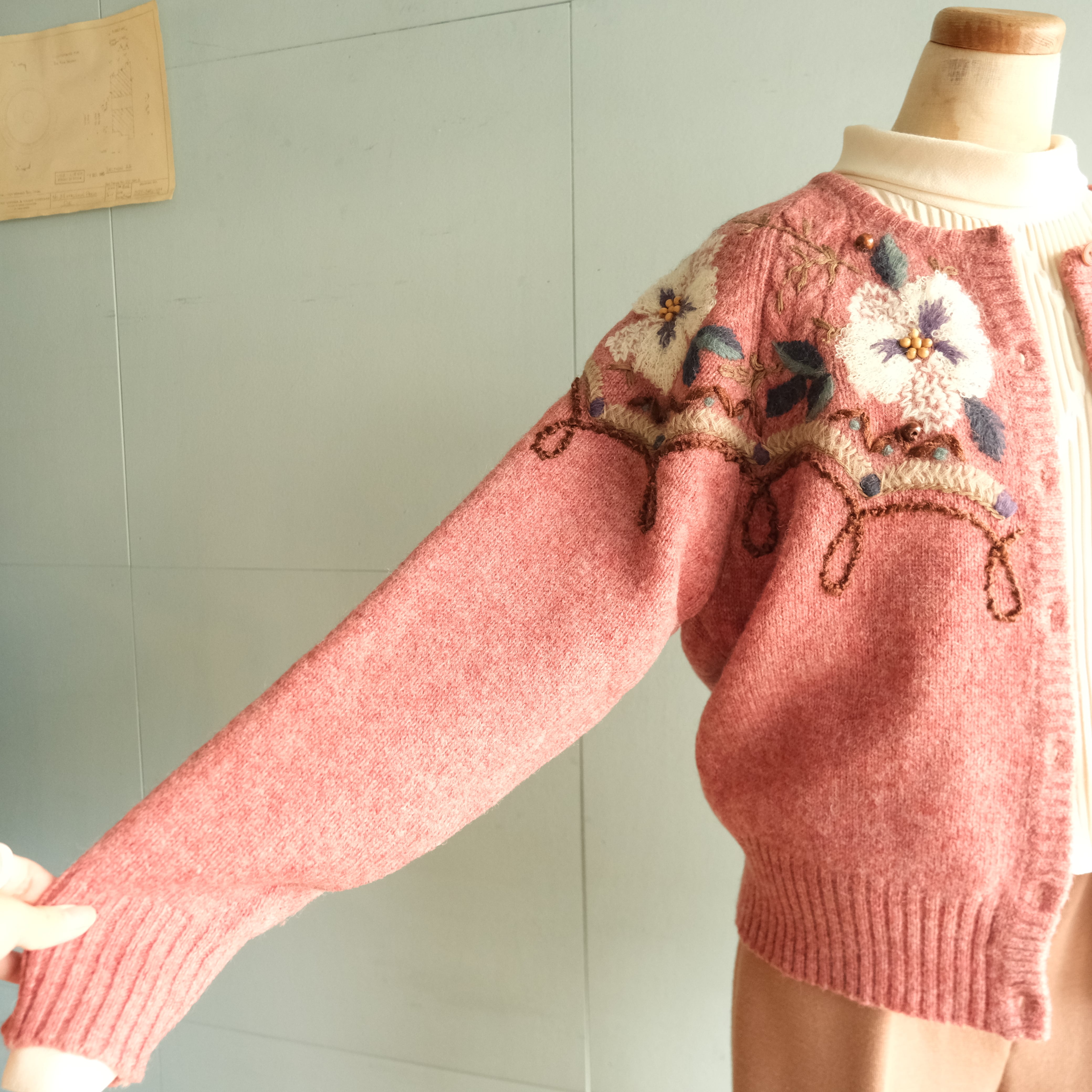 花柄ニットカーディガン | 晴と褻/ハレトケ by ototoharu;