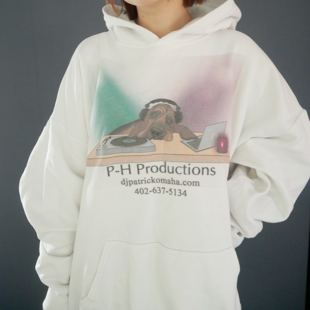 Productions dog print pullover