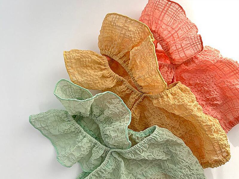 【SALE】bubble crop top XS ~ XL 3color / 犬服 夏 新作 タンクトップ 可愛い 犬の服 ショート丈 シンプル ドッグウェア 涼しい 袖なし ペット洋服 b1