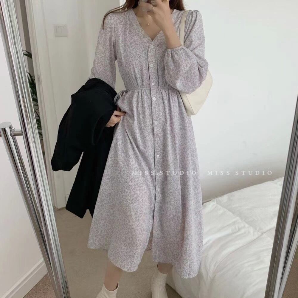 フロントボタン花柄ワンピース