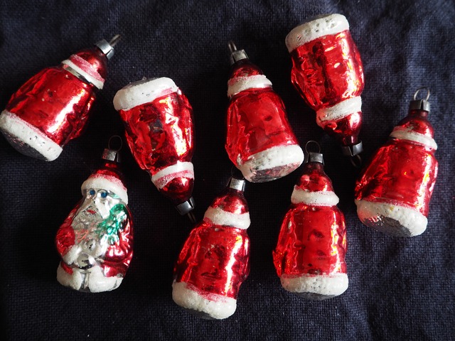 W.GERMANY Vintage Christmas glass ornament : Santa A